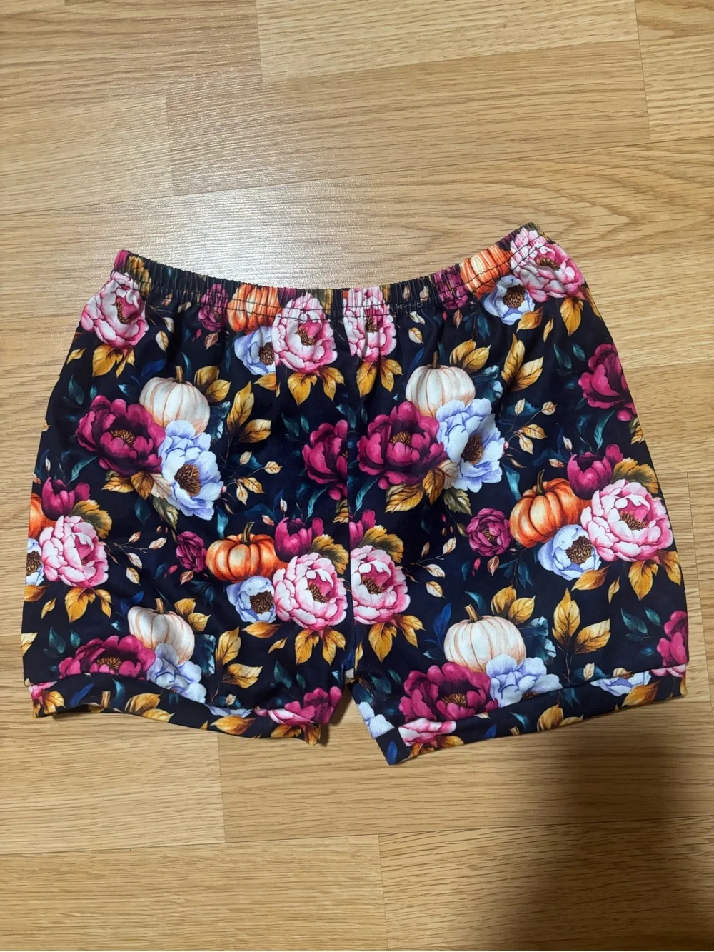 “Makena Lane” 2pc set size 12 in excellent condition